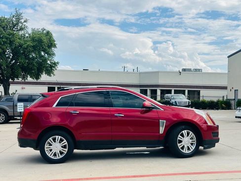 Used 2013 Cadillac SRX Luxury image 12