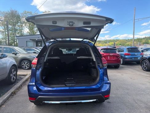 Used 2020 Nissan Rogue SV w/ Premium Package AWD/4WD image 11