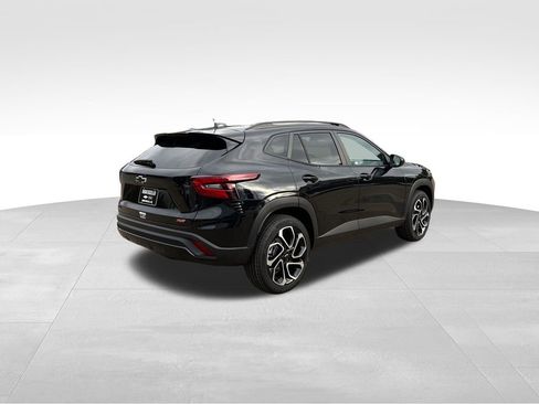 New 2026 Chevrolet Trax RS w/ Sunroof Package image 3