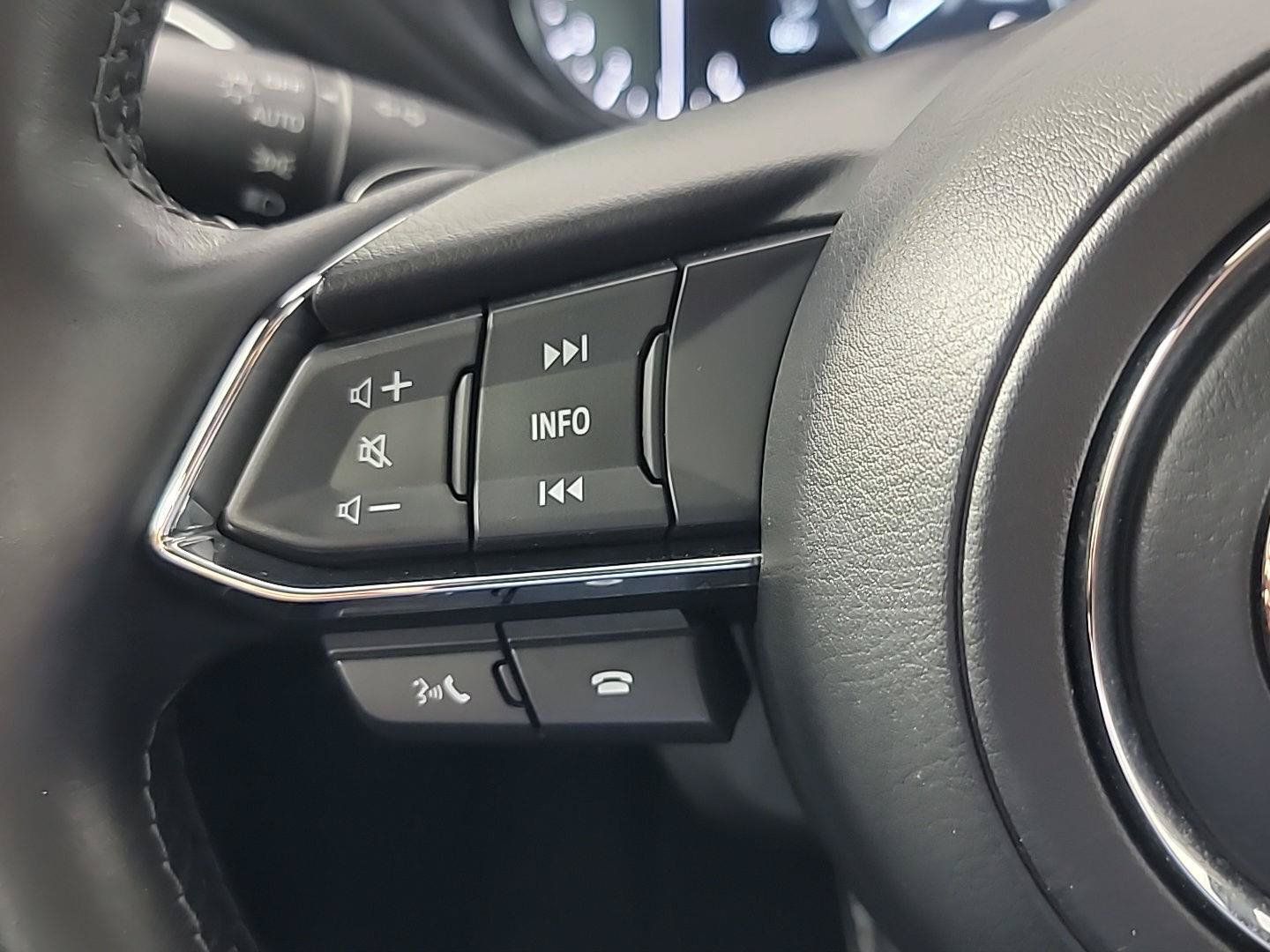 Used 2024 MAZDA CX-5 Signature AWD/4WD image 26