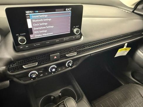 Used 2023 Honda HR-V LX image 21