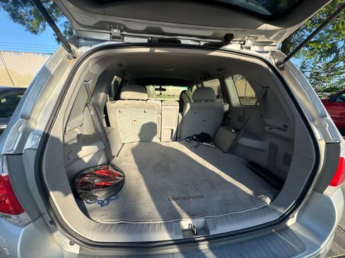 Used 2011 Toyota Highlander 2WD w/ Tech Pkg image 6