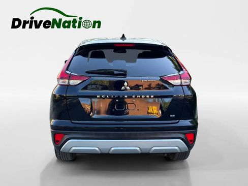 Used 2025 Mitsubishi Eclipse Cross SE image 6
