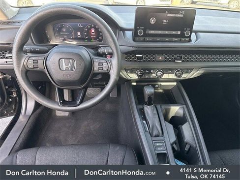 Used 2025 Honda Accord SE image 17