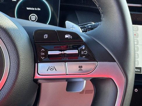 Used 2024 Hyundai Tucson Limited image 18