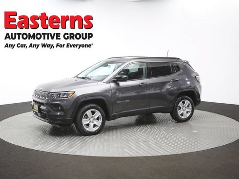 Used 2022 Jeep Compass Latitude AWD/4WD image 60