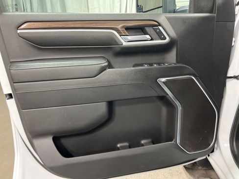 Used 2024 Chevrolet Silverado 2500 LT image 26