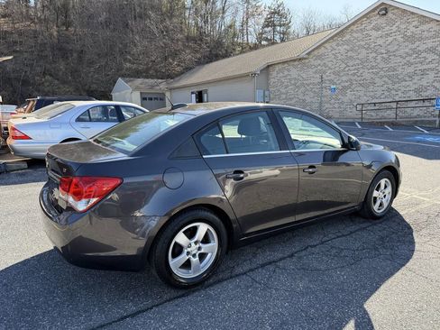 Used 2015 Chevrolet Cruze LT image 5