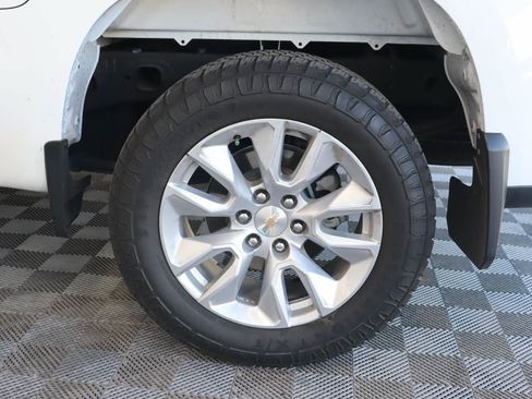Certified 2023 Chevrolet Silverado 1500 Custom RWD image 16
