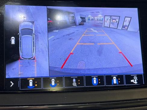 Used 2020 Buick Enclave Avenir w/ Avenir Technology Package image 14