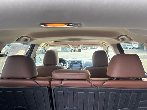 Used 2019 Subaru Outback 3.6R Touring w/ Popular Package #3A AWD/4WD image 55