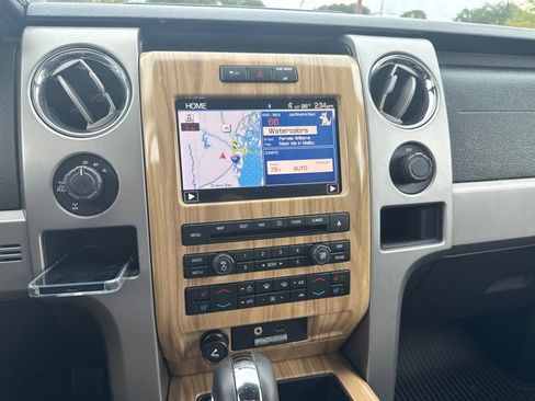 Used 2011 Ford F150 Lariat w/ Lariat Chrome Pkg AWD/4WD image 13