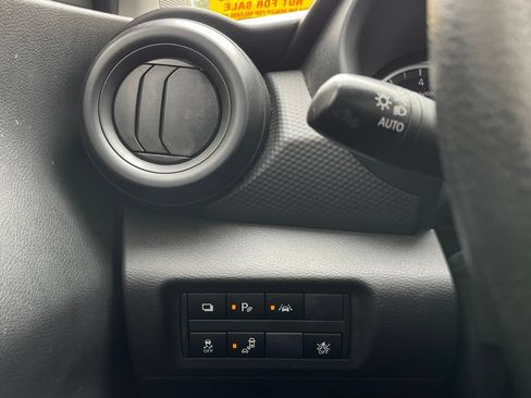 Used 2024 Nissan Kicks S FWD image 14