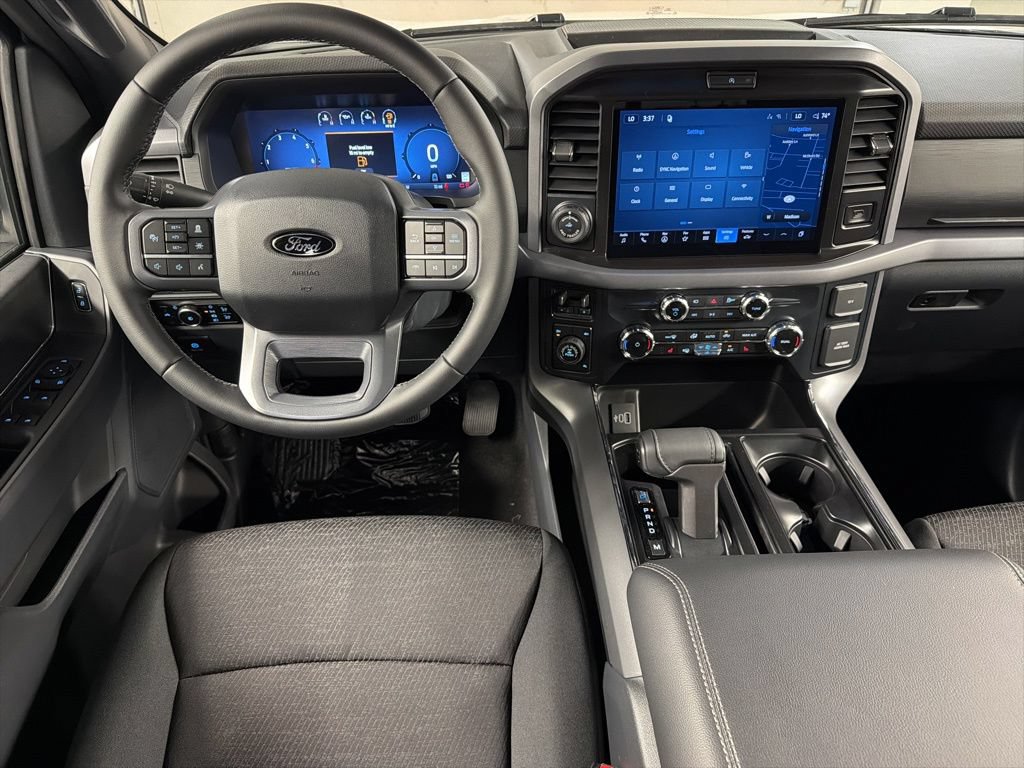 New 2026 Ford F150 XLT w/ Equipment Group 302A MID AWD/4WD image 9