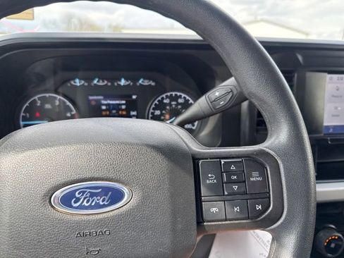Used 2025 Ford F250 XLT w/ FX4 Off-Road Package image 19