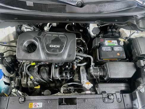 Used 2018 Kia Soul FWD image 29