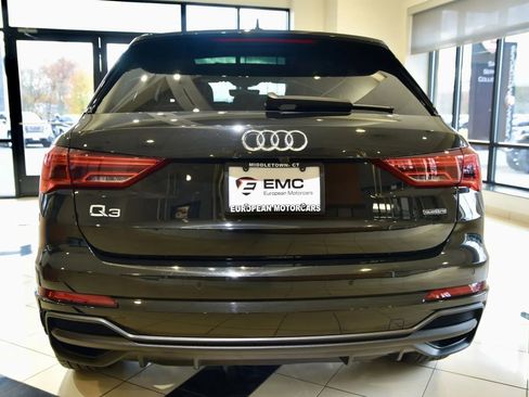 Used 2024 Audi Q3 2.0T Premium image 5