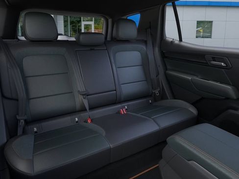 New 2026 GMC Terrain AT4 w/ Technology Package II AWD/4WD image 17