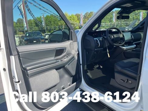 New 2026 Ford Expedition Max Platinum AWD/4WD image 4