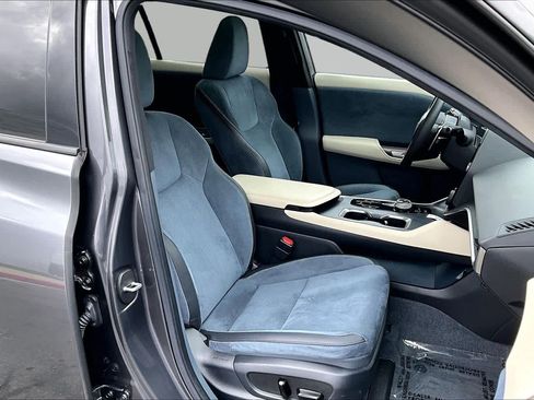 Used 2023 Lexus RZ 450e Premium w/ Accessory Package (Z1) AWD/4WD image 9