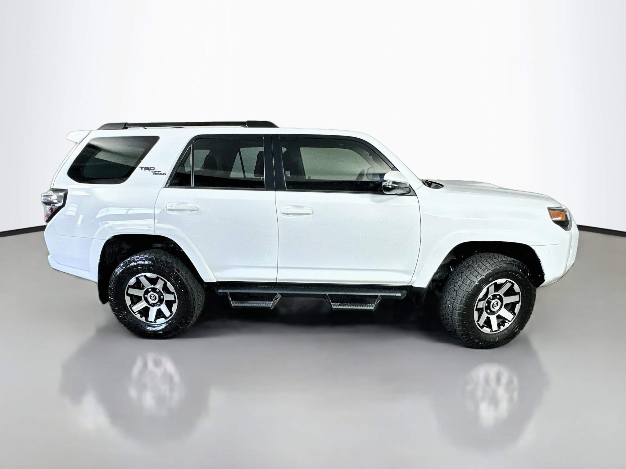 Used 2023 Toyota 4Runner TRD Off-Road Premium w/ Moonroof Package AWD/4WD image 8