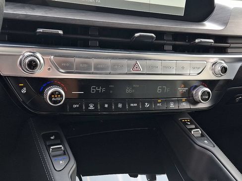 Used 2023 Kia Telluride SX X-Line AWD/4WD image 19