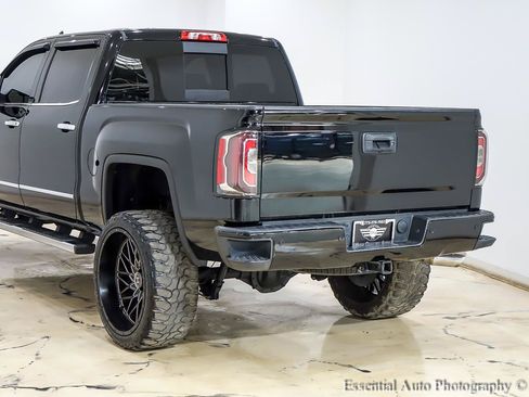 Used 2018 GMC Sierra 1500 Denali AWD/4WD image 9