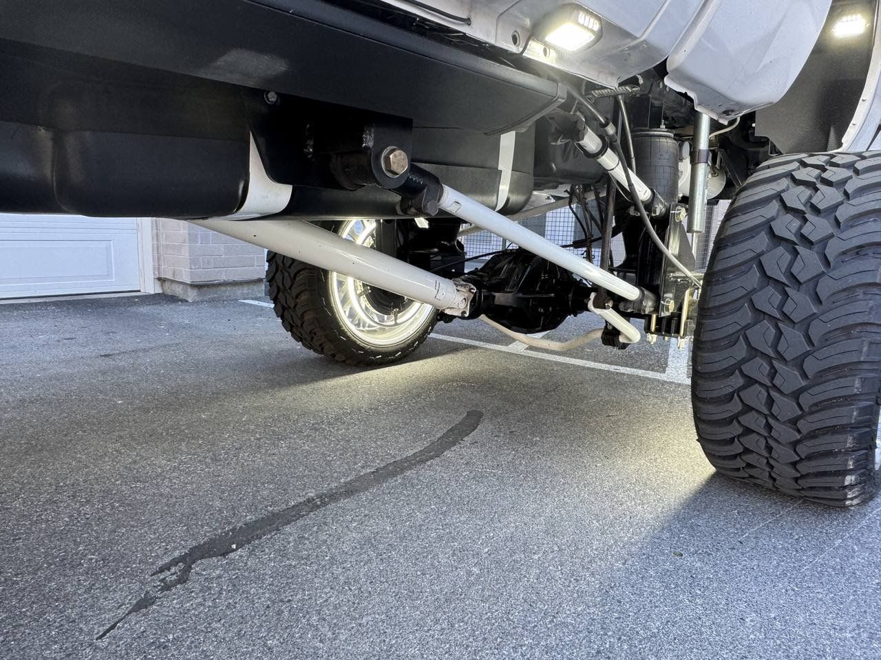 Used 2013 Ford F250 Platinum AWD/4WD image 17