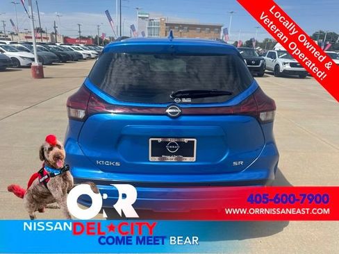 Used 2023 Nissan Kicks SR w/ SR Premium Package FWD image 4