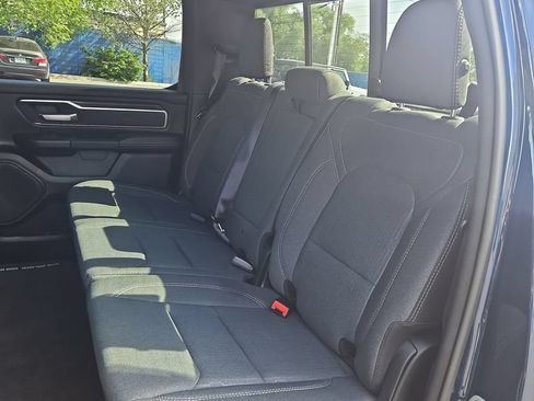 Used 2022 RAM 1500 Big Horn AWD/4WD image 15
