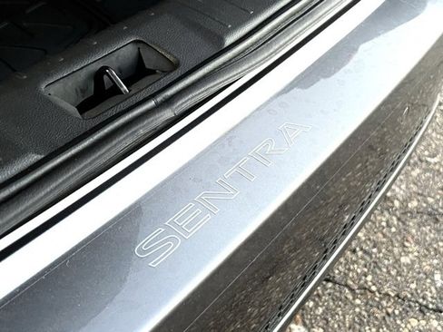 Used 2021 Nissan Sentra SV image 15