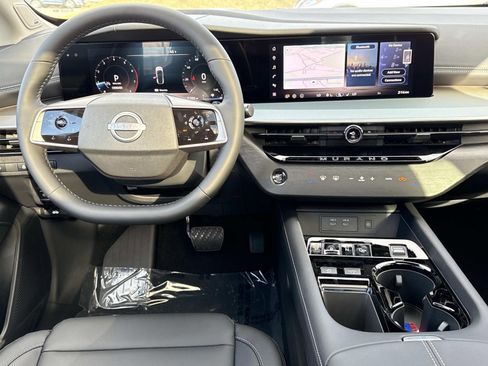 New 2025 Nissan Murano SL image 8
