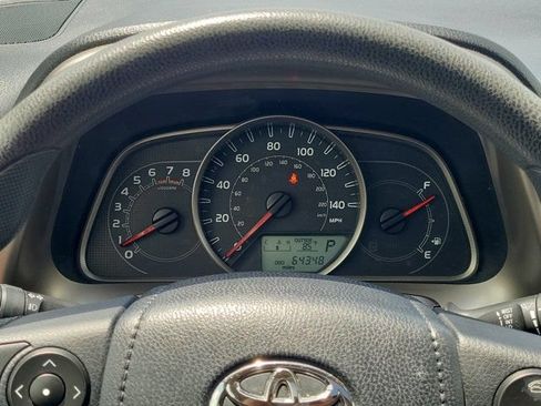 Used 2015 Toyota RAV4 XLE FWD image 22