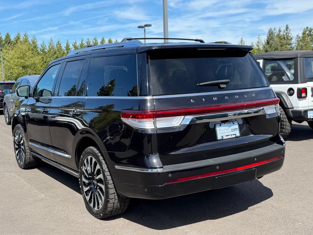 Used 2024 Lincoln Navigator Black Label AWD/4WD image 6