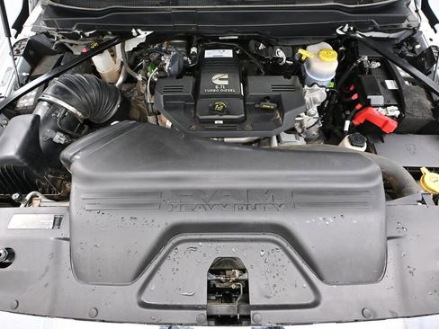 Used 2024 RAM 3500 Laramie image 54