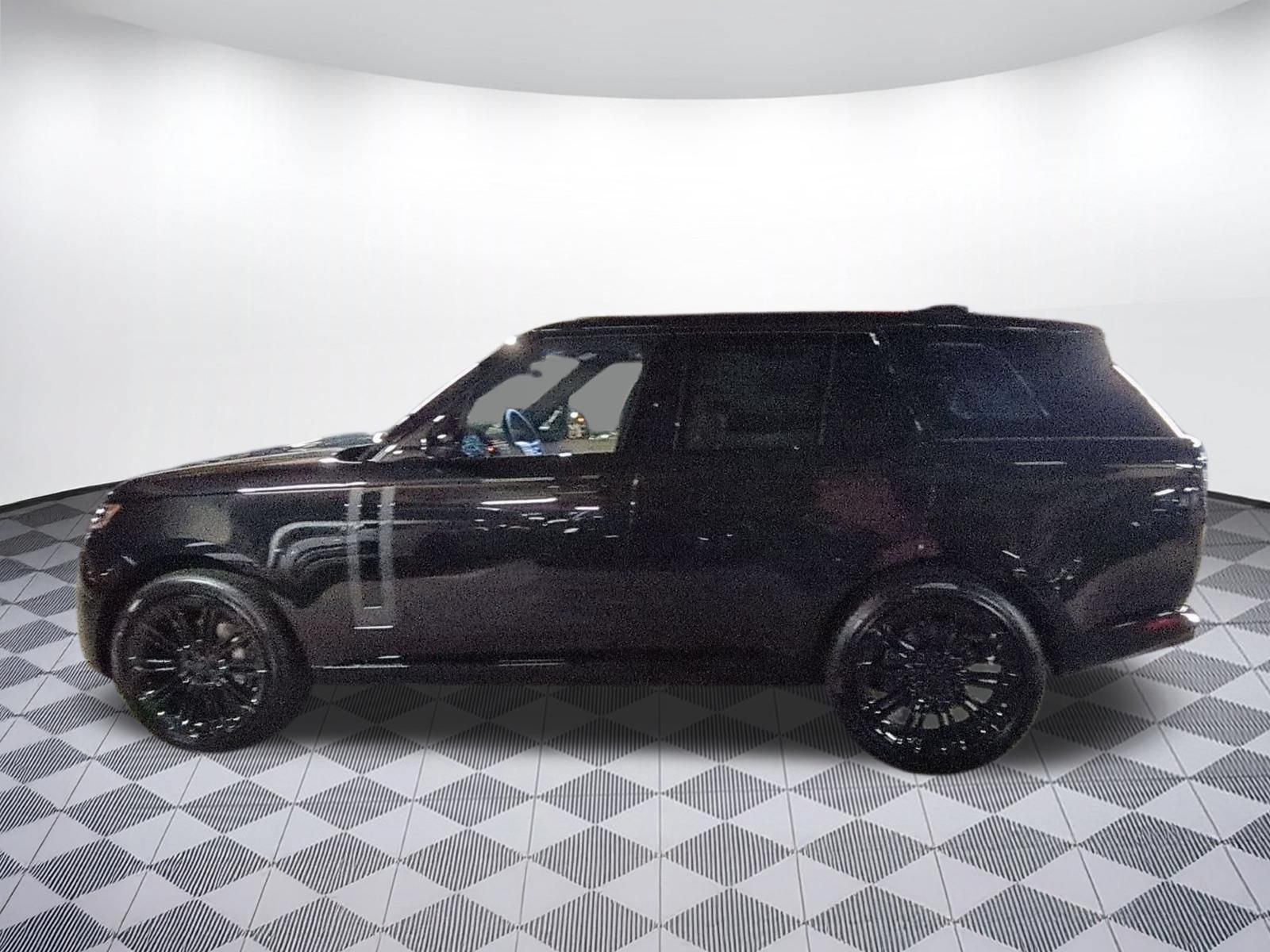 New 2026 Land Rover Range Rover SE AWD/4WD image 2