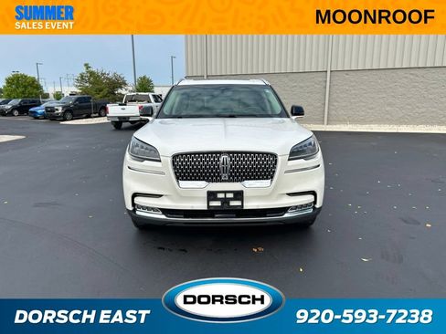 Used 2020 Lincoln Aviator Reserve w/ Equipment Group 201A AWD/4WD image 2