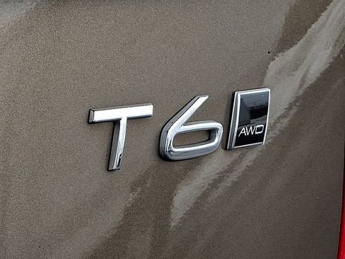 Used 2016 Volvo XC90 T6 Momentum w/ Protection Package Plus image 32