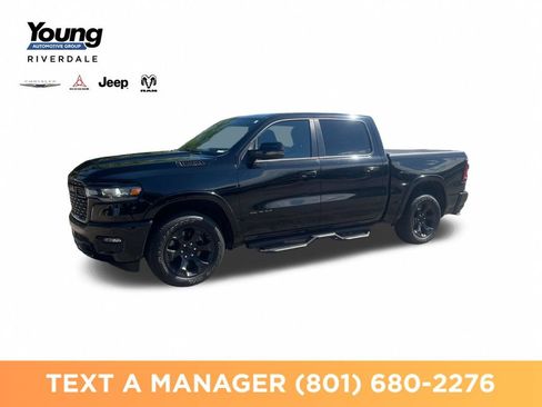 Used 2025 RAM 1500 Big Horn AWD/4WD image 1