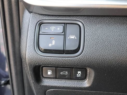 Used 2020 Kia Optima LX FWD image 16