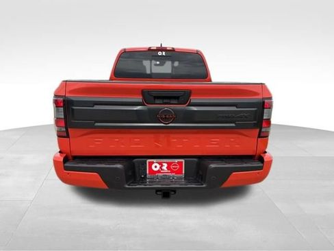 Used 2025 Nissan Frontier PRO-4X w/ Pro Premium Package AWD/4WD image 6