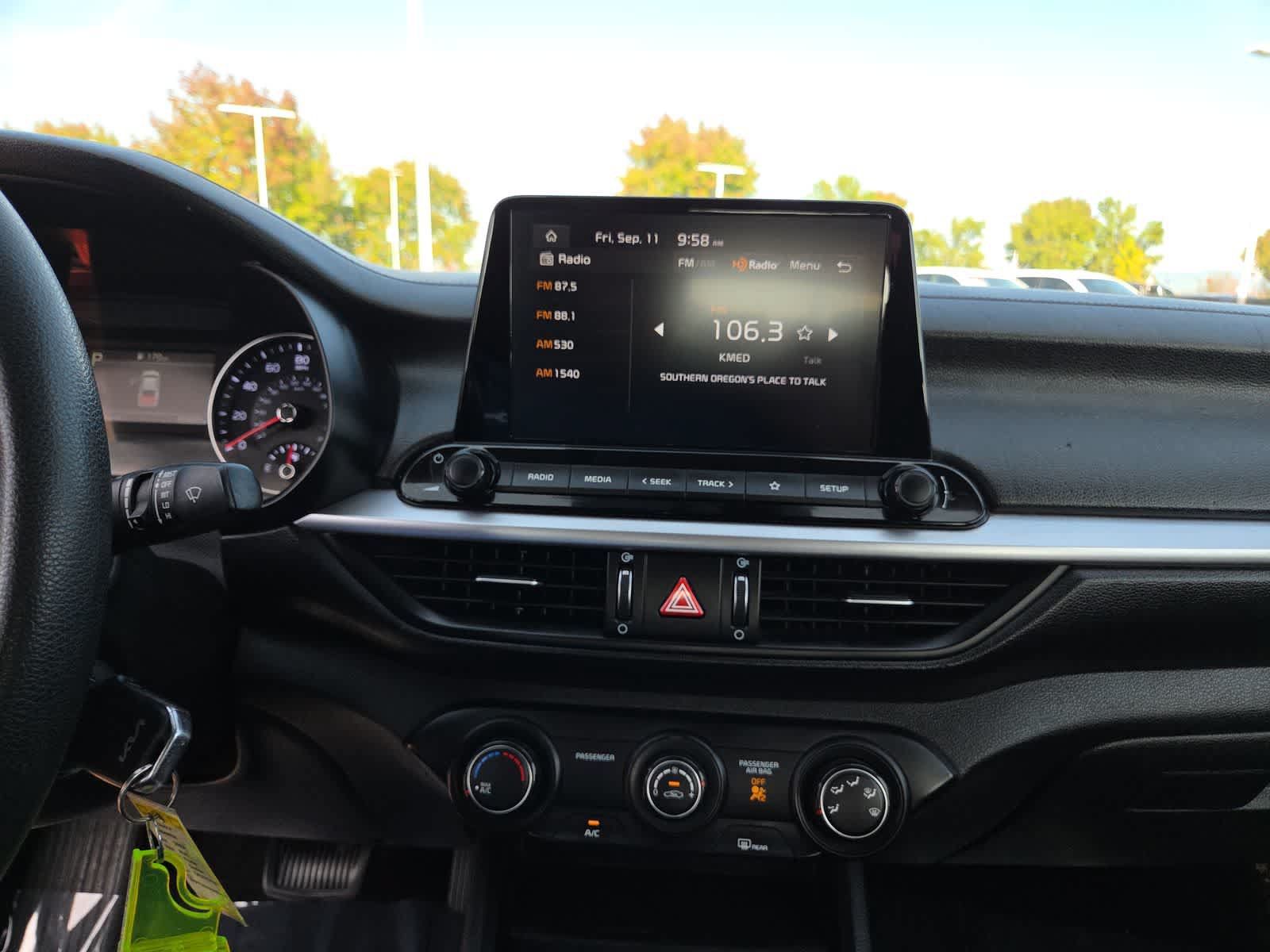 Used 2022 Kia Forte LXS FWD image 24