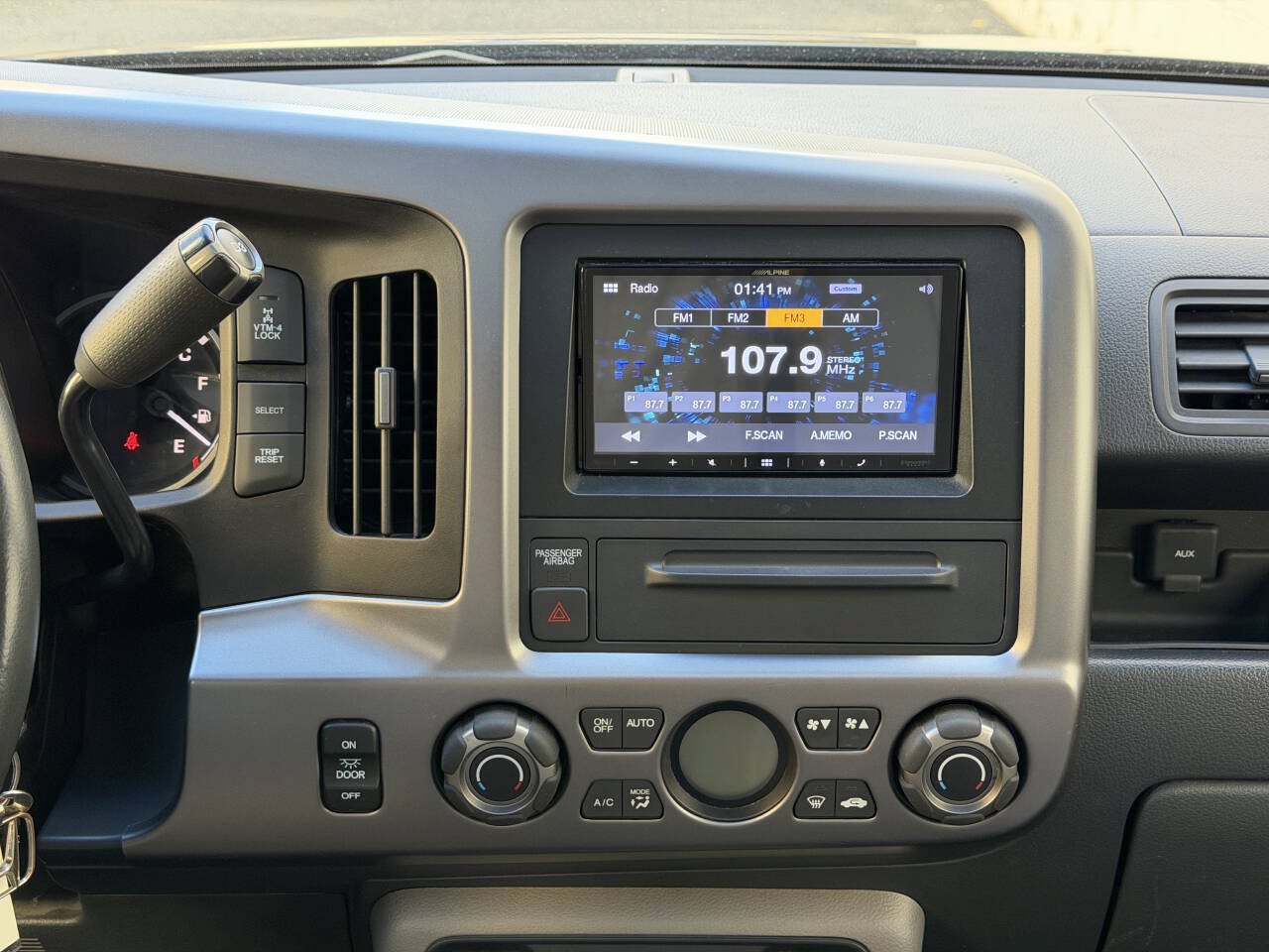 Used 2010 Honda Ridgeline RTL image 29
