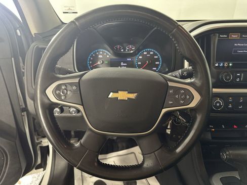 Used 2020 Chevrolet Colorado LT w/ Safety Package image 14