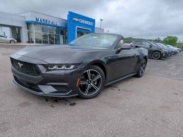 Used 2024 Ford Mustang Premium RWD image 39