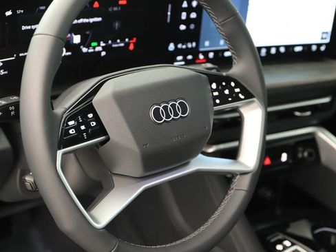 New 2025 Audi Q5 Premium AWD/4WD image 16