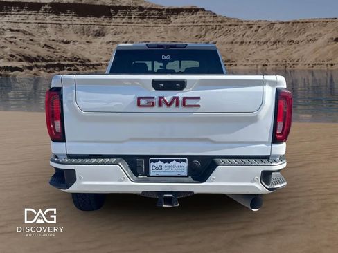 Used 2020 GMC Sierra 2500 Denali w/ Technology Package image 4