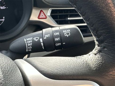 Used 2024 Toyota Sienna XLE image 25