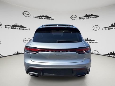 Used 2024 Porsche Macan AWD/4WD image 4