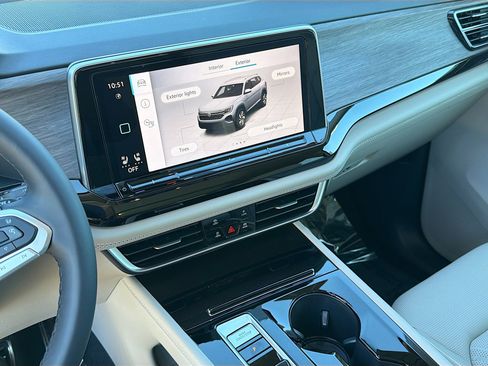 New 2026 Volkswagen Atlas SEL Premium R-Line AWD/4WD image 29